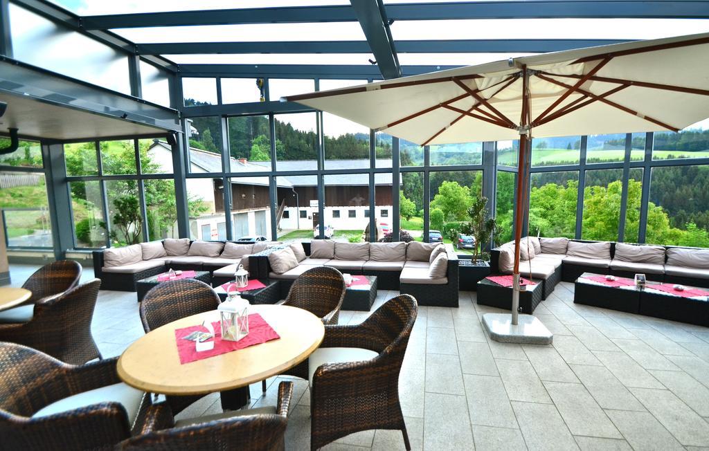 G.H. Knoll "Proellhofer" Cafe Bar Hills Otel Fladnitz an der Teichalm Dış mekan fotoğraf